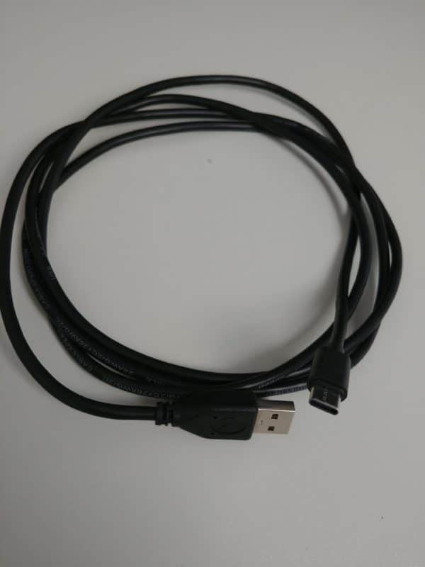 Standard USB-C Kabel / Standard USB-C Cable