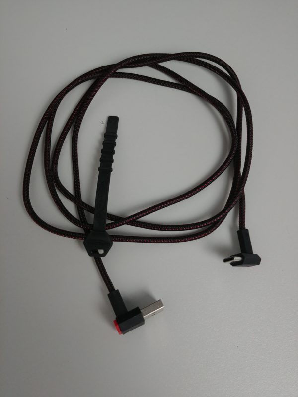 Abgewinkeltes USB-C Kabel / Angled USB-C Cable